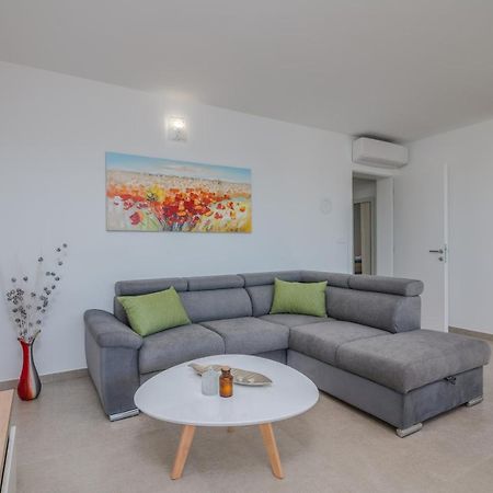 Apartments Sunrise Krk クルク エクステリア 写真