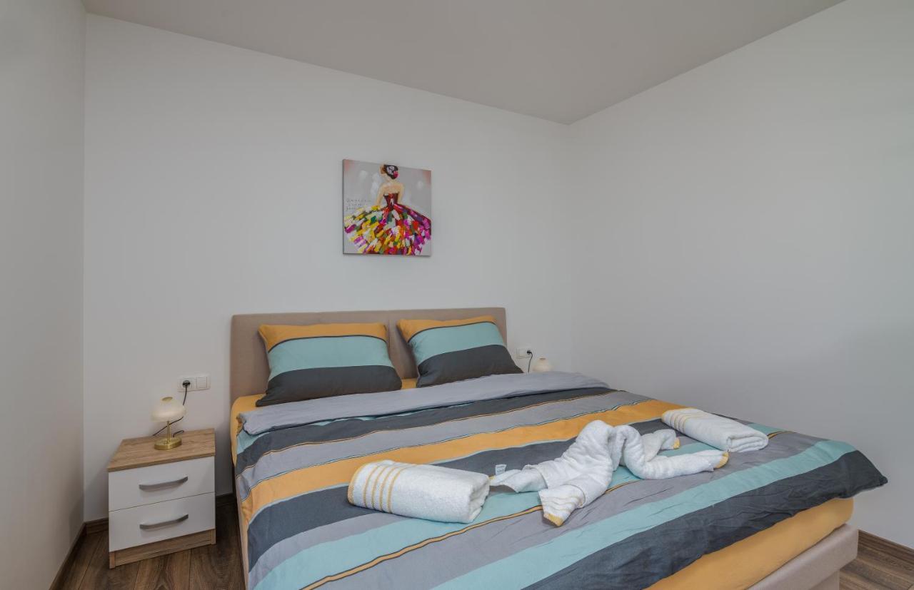 Apartments Sunrise Krk クルク エクステリア 写真