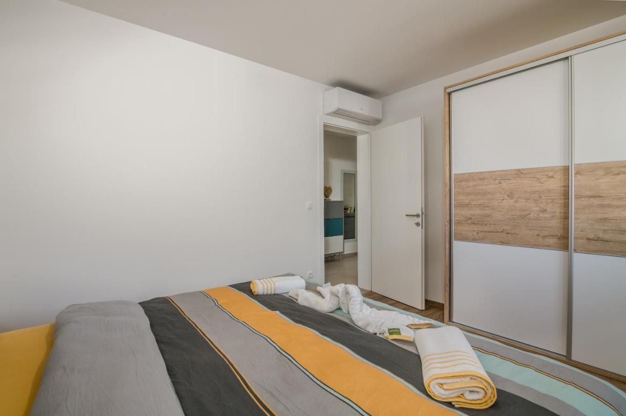 Apartments Sunrise Krk クルク エクステリア 写真