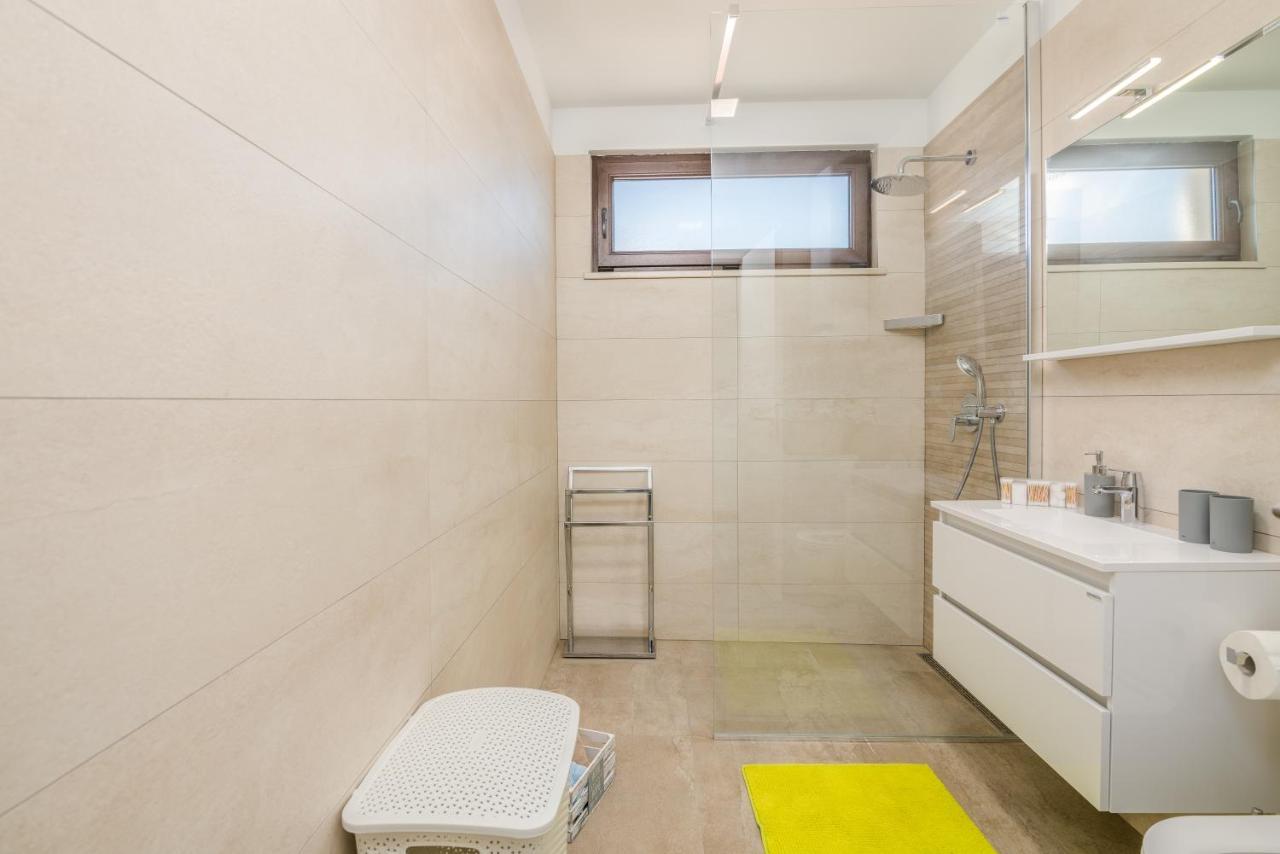 Apartments Sunrise Krk クルク エクステリア 写真