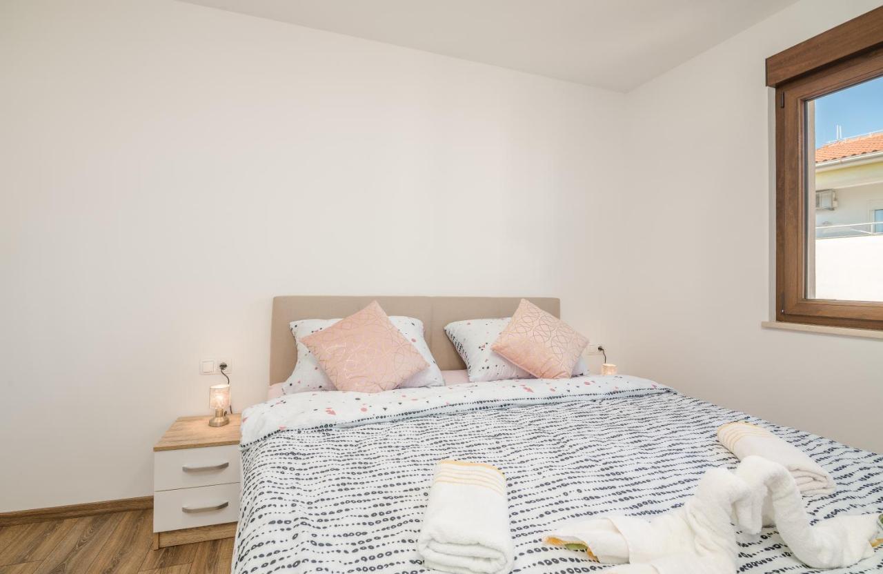 Apartments Sunrise Krk クルク エクステリア 写真